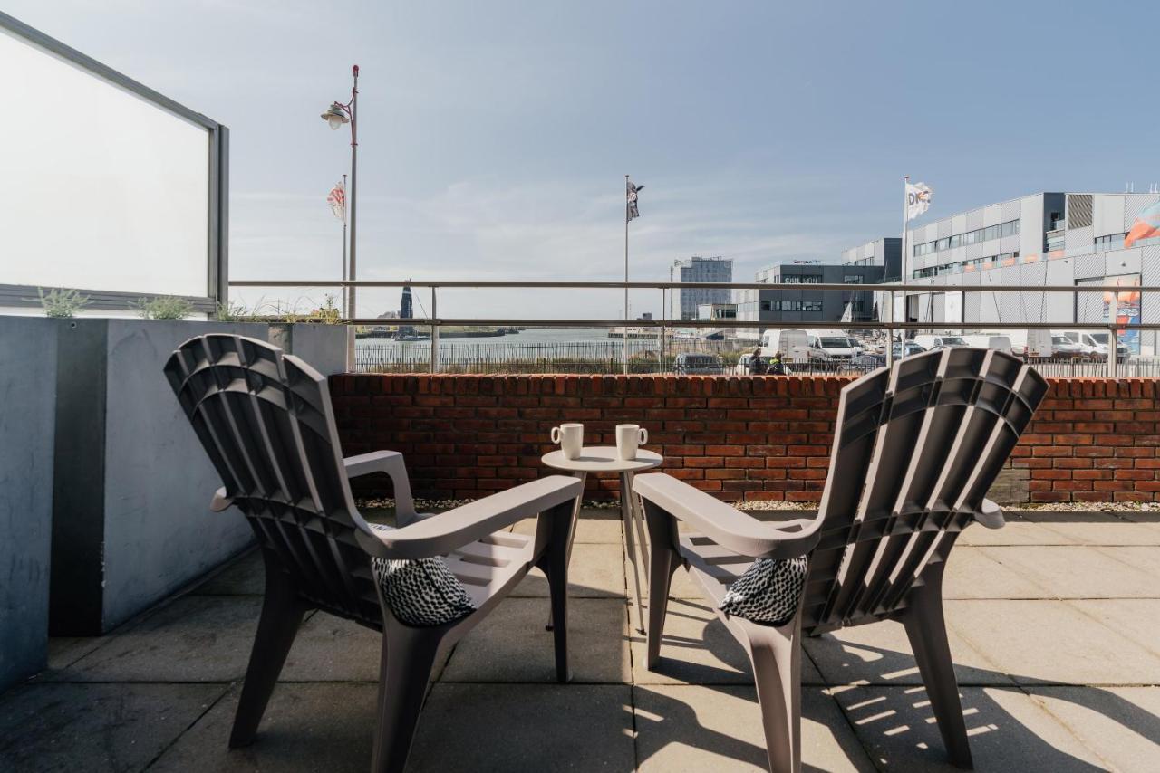 Bizstay Harbour IV Хага Екстериор снимка