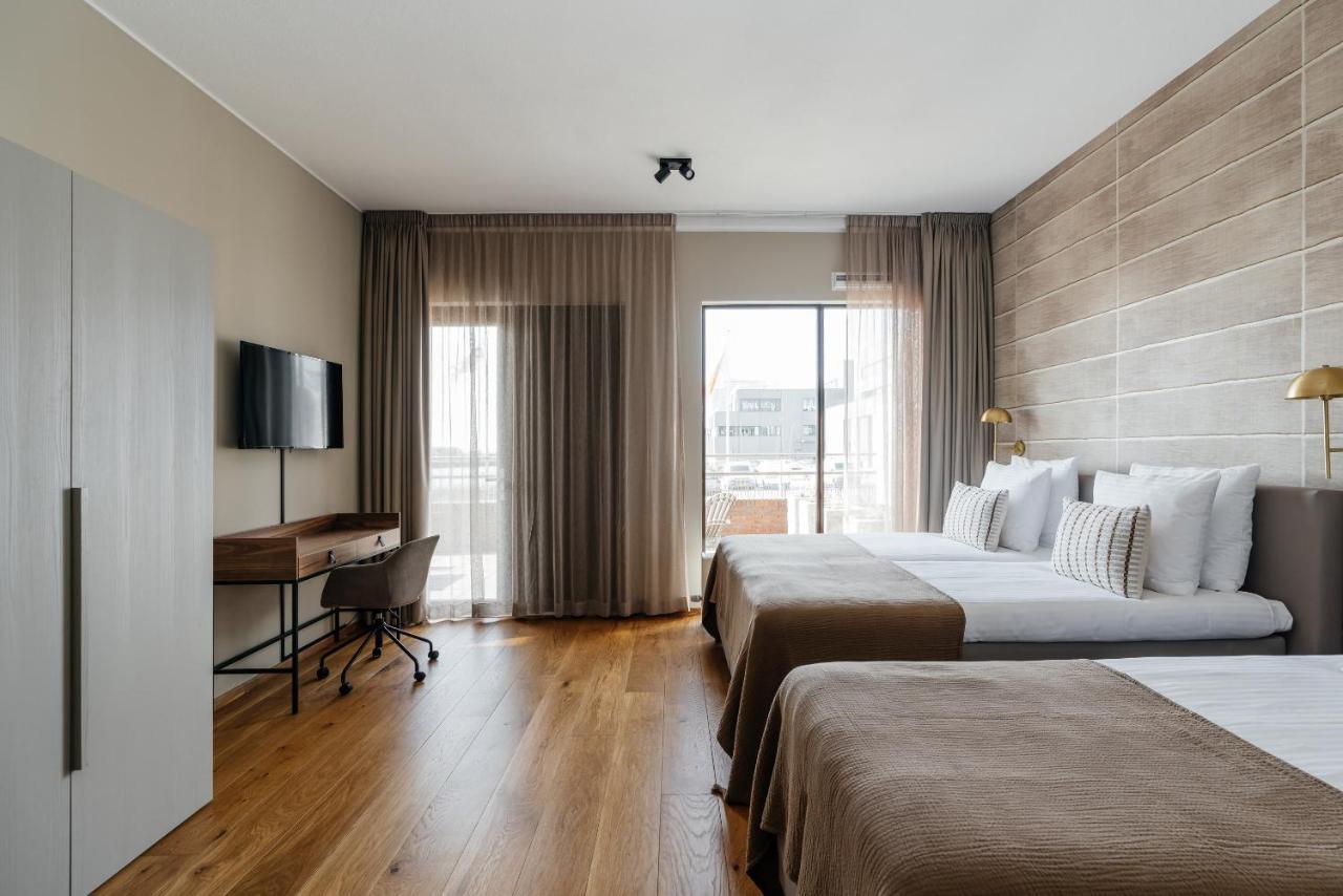 Bizstay Harbour IV Хага Екстериор снимка